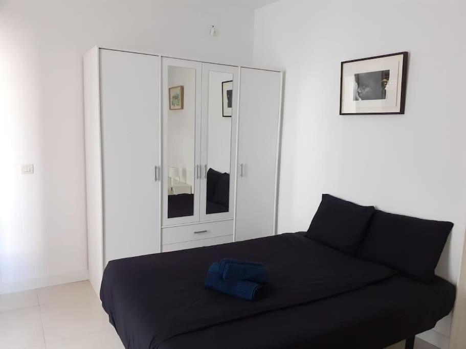 Cosy Flat / Literally At The Foot Of Alhambra Daire Granada Dış mekan fotoğraf